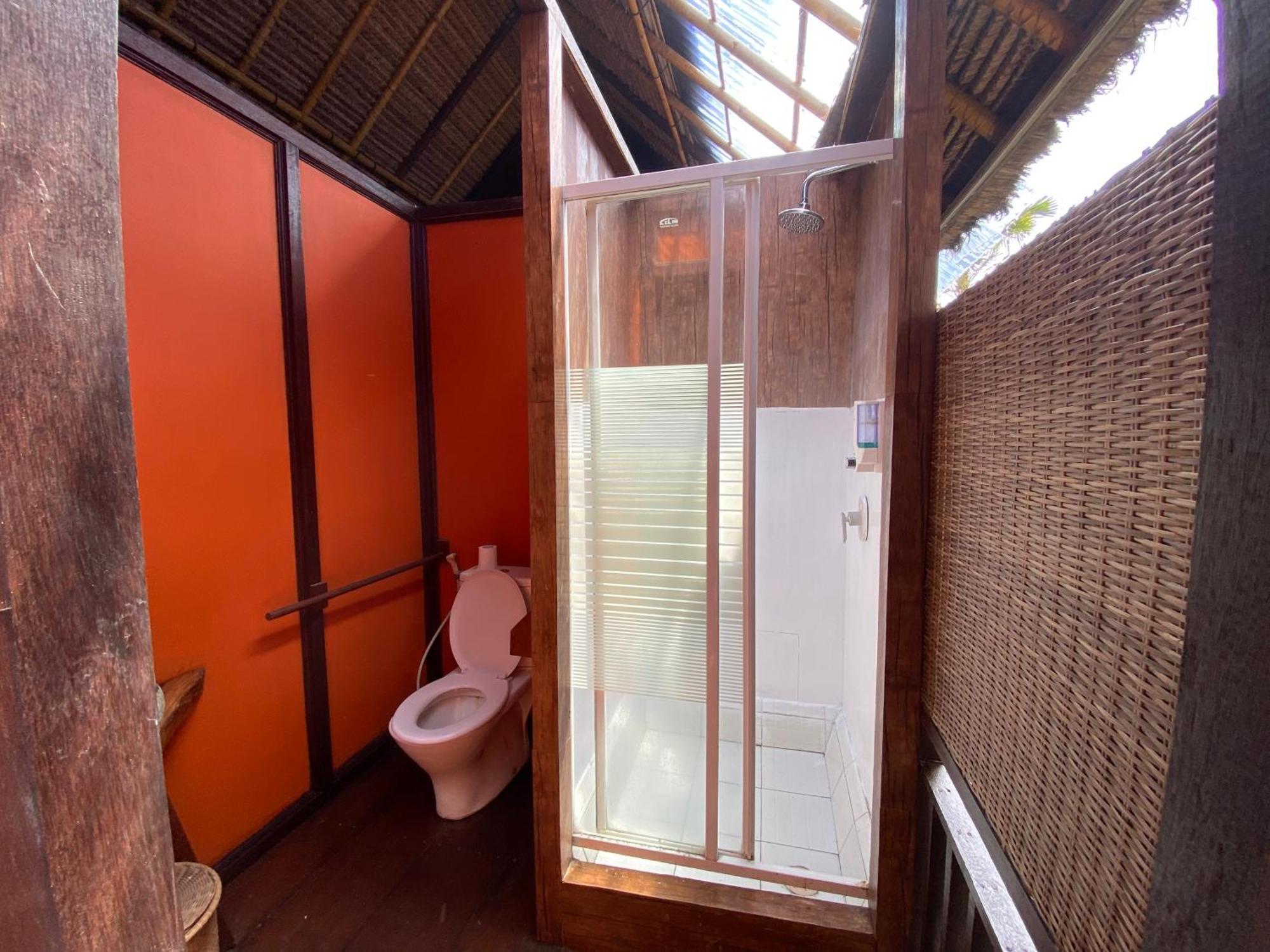 Little Tree House Hotel Sanur  Bilik gambar